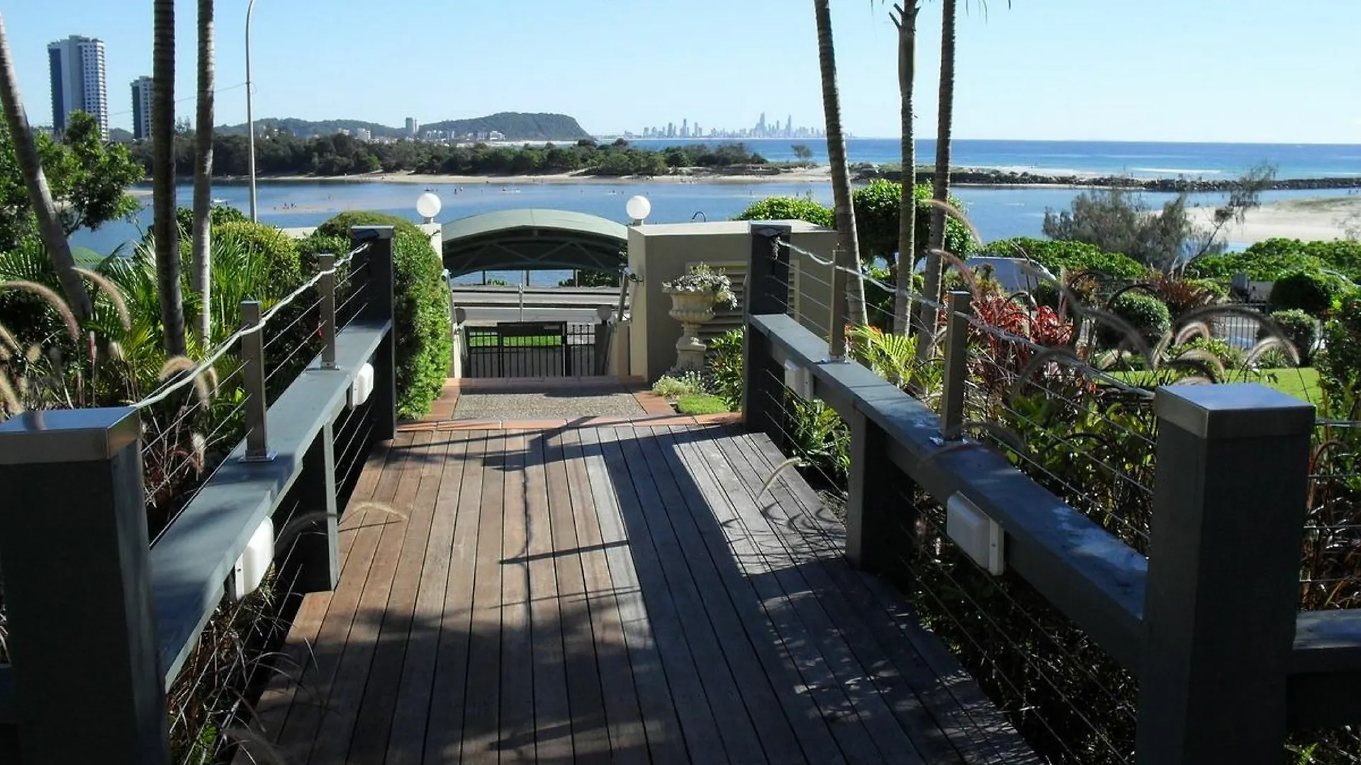 Aparthotel Little Cove Currumbin Gold Coast